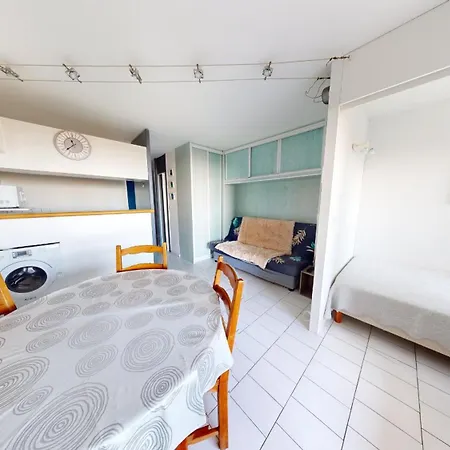 4 Personnes Vue Mer קאנט אן רוסיון